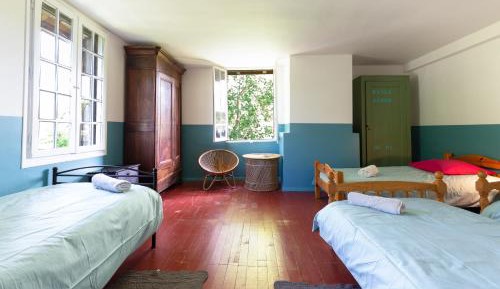4-Bed Mixed Dormitory Room