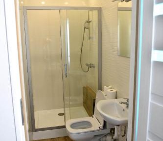 Triple Room with Private Bathroom