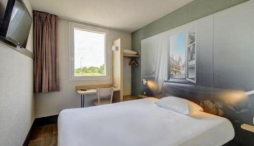 Double Room - Non-Smoking 