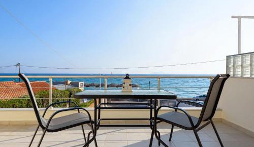 Studio Apartment with Sea View