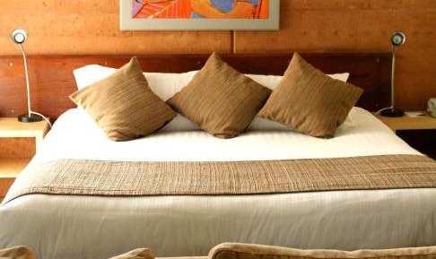 Deluxe Suite with Spa Bath