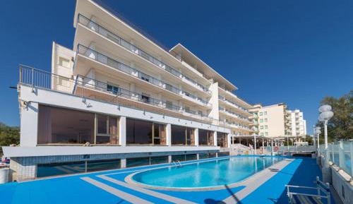 Triple Room with Sea View