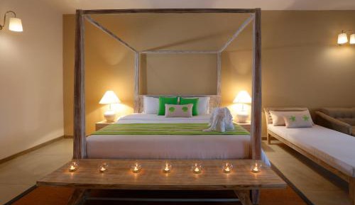 Family Suite with Balcony including 10% F&B Discount