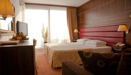 Double or Twin Room with Balcony