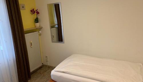 Single Room with Shared Shower and Toilet