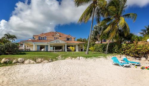 Villa - Beach Front