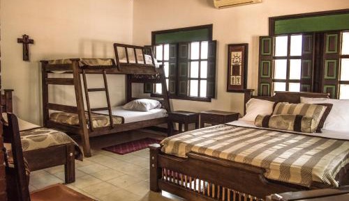 Deluxe Family Room