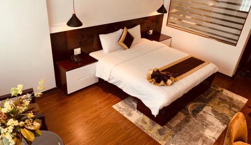 Deluxe King Room