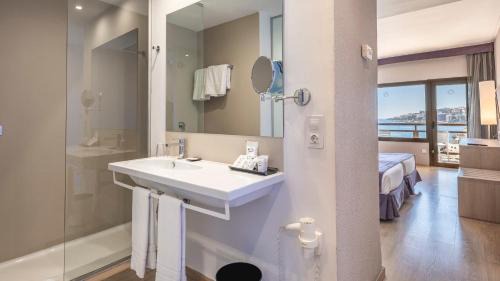 Double Room with Sea View