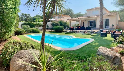 Deluxe Villa