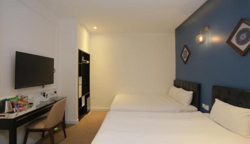 Superior Triple Room