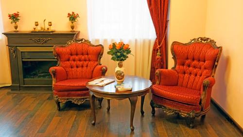 Large Double Room