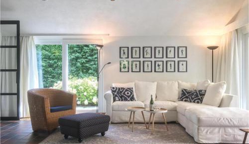 Four-Bedroom Holiday Home