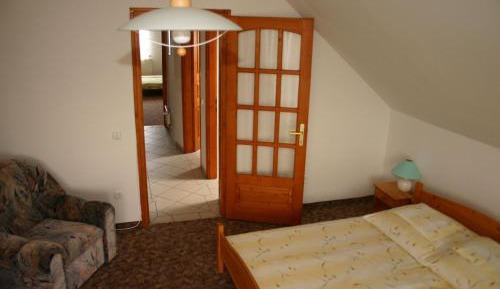 Two-Bedroom Apartment - Duplex