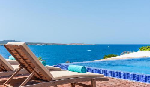 Villa with Sea View