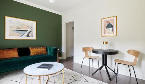 Standard Double Suite