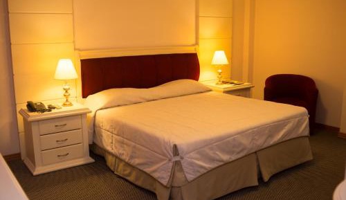 King Suite with Spa Bath