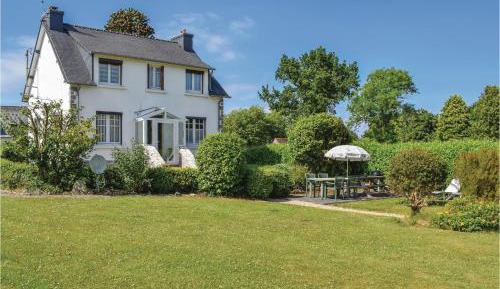 Three-Bedroom Vacation Home 