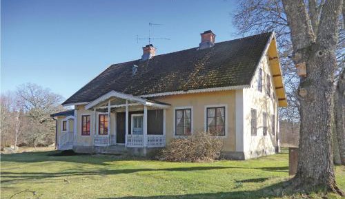 Two-Bedroom Holiday Home
