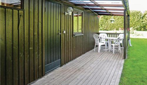 Two-Bedroom Holiday Home