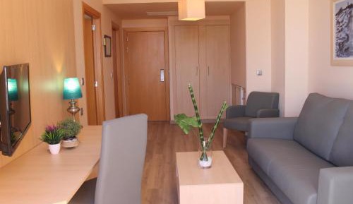 Superior Room with lounge (2 Adults)