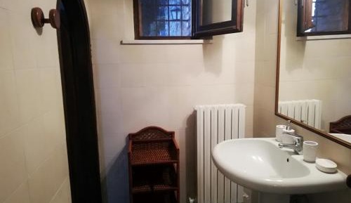 One-Bedroom Apartment- Split Level
