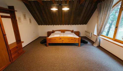 Deluxe Double Room with Bath