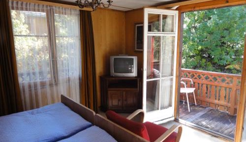 Double Room with Shared Toilet