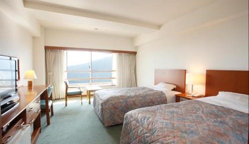 Twin Room with View - Non-Smoking