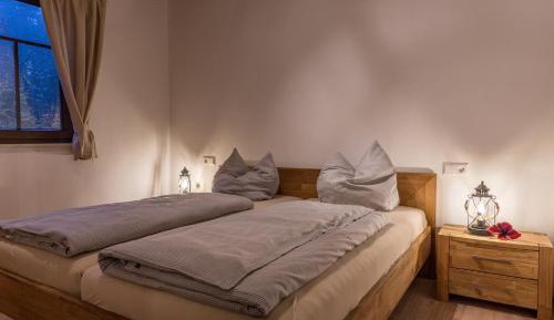 Apartment with Garden View