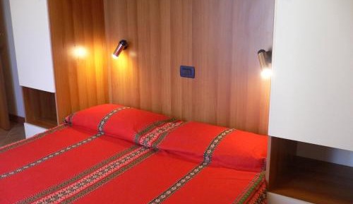 Two-Bedroom Apartment (5 Adults)