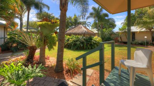 One- Bedroom Garden-view Bungalow