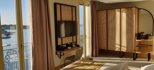 Superior Double Room with Sea View and Spa Access (reservation needed)