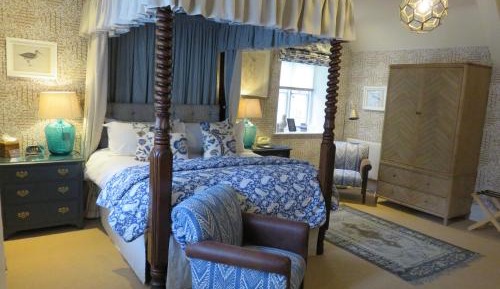Deluxe Double Room with Four Poster Bed