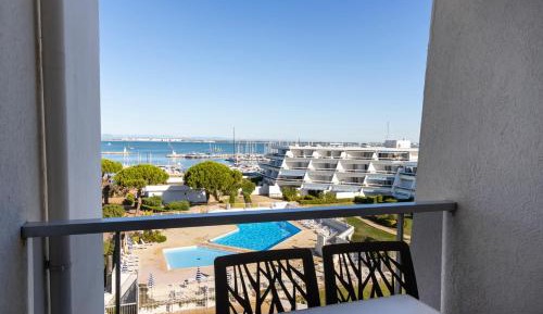 Double Room with Harbor or Pool view