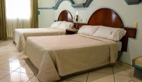 Twin Room with Bath
