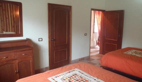 Bungalow (4 Adults)
