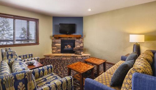 Two-Bedroom Suite