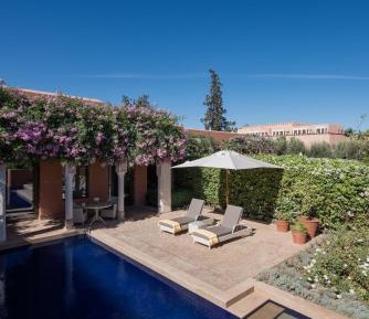 Deluxe Villa with Private Pool King Bed 