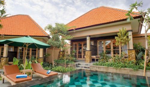 Six-Bedroom Villa with Private Pool 
