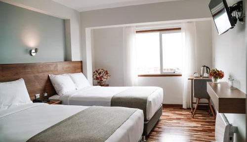 Twin Room with View