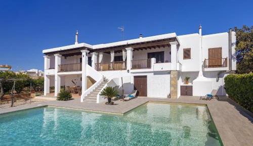 Villa with Private Pool