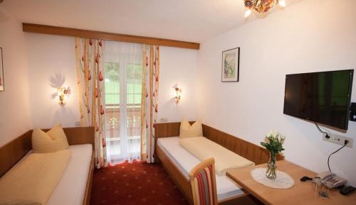 Double or Twin Room with Balcony