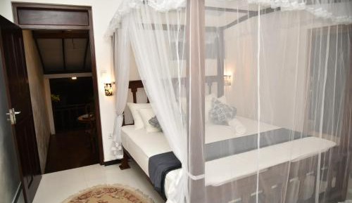 Deluxe Double Room with Balcony and Sea View