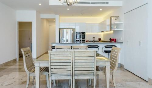Penthouse Apartment
