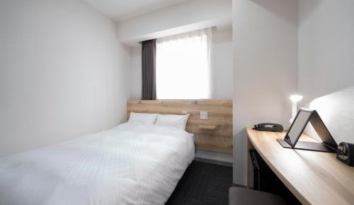 Small Double Room - Non-Smoking