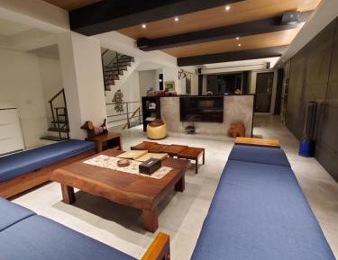 Quadruple Room with Terrace