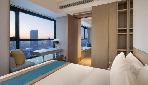 Two Bedroom Executive-4 breakfasts