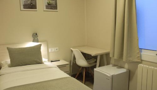Economy Single Room