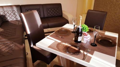 Two-Bedroom Suite